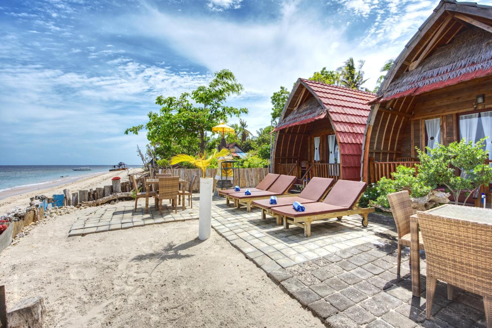 Santen Beach Bungalows Ped 외부 사진
